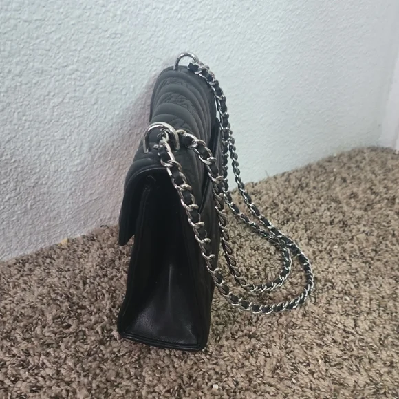 MICHAEL Michael Kors Black Quilted MK Shoulder/Crossbody Flap Bag (NWT)🩶🖤🩶 - Picture 12 of 15